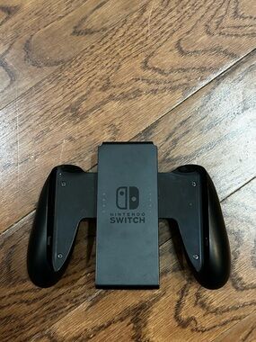NINTENDO SWITCH Comfort Grip Joy Con Controller Holder HAC-011 Black